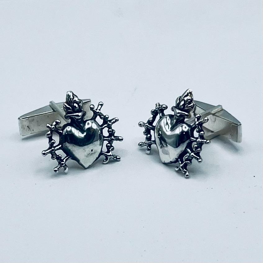 Gemelos de Plata Corazón de Siete Puñales (Dolorosa)